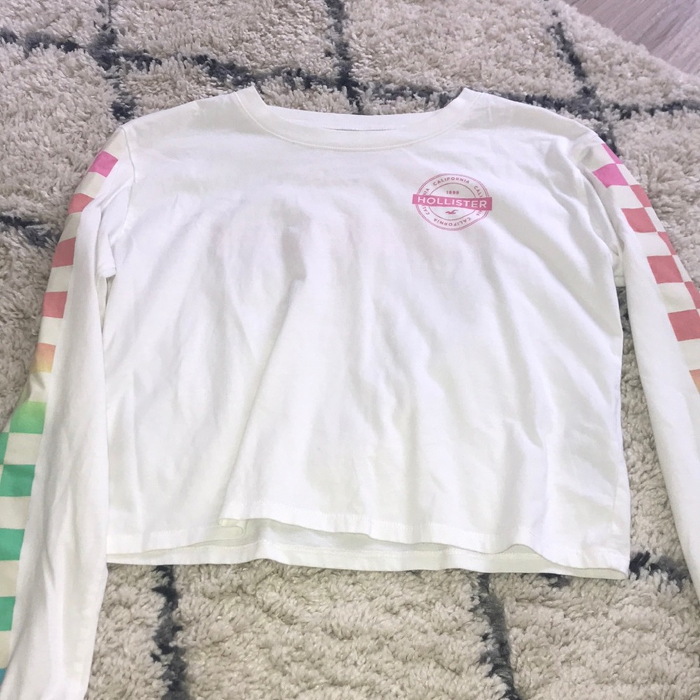 Hollister Cropped Long Sleeve Top